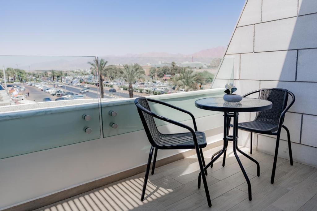 Luxury And At Sea Side By Rently Apartment
