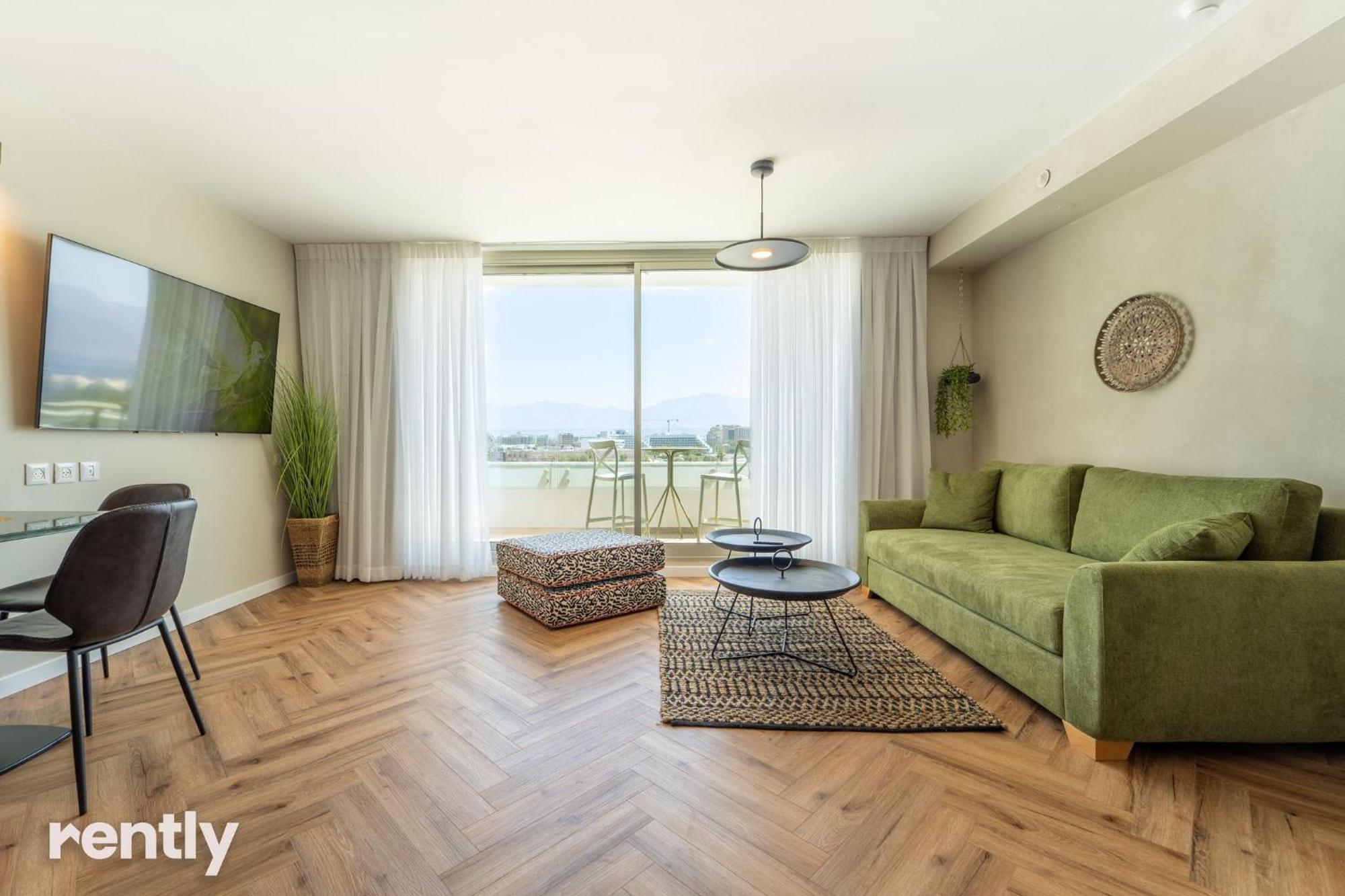 Apartment Luxury And At Sea Side By Rently *